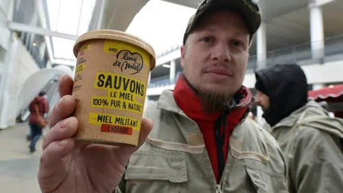 Nantes. Les apiculteurs de l'ouest défendent un miel français