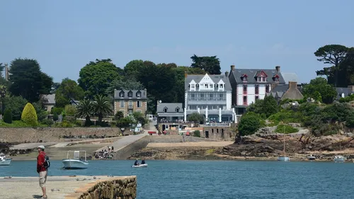 Ile de Bréhat : le maire prend un arrêté pour limiter le tourisme...