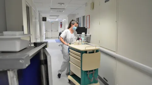 SOS aides-soignants : la région Bretagne peine à recruter 