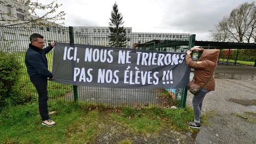 Collège mort. A Rennes, parents d'élèves et professeurs mobilisés...
