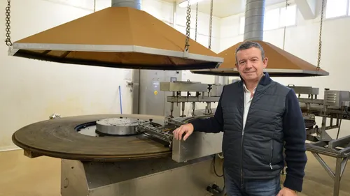 La crêperie Lohéac fait désormais travailler ses salariés, la nuit...