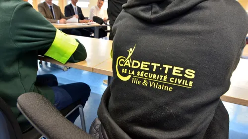 Journée de la résilience : exercice dans un collège de La...