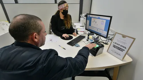 Refaire ses papiers d'identité, c'est toujours la galère à Lorient !
