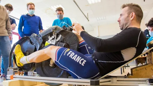 Tentative de record. Le Mayennais François Pervis a frôlé la...
