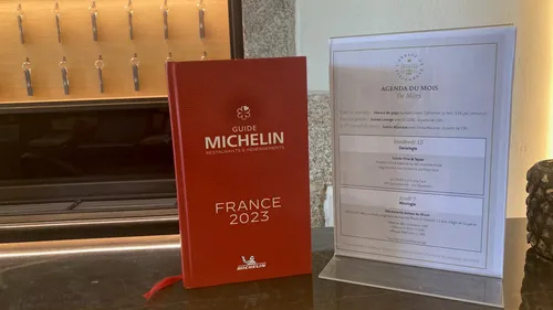 Cérémonie du guide Michelin 2024 ce lundi, avec les "grands" chefs...