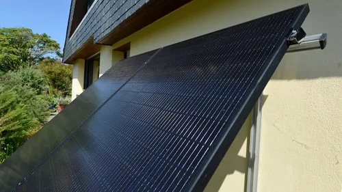 Combrit. L'installation facile de kit solaires, pour une énergie de...
