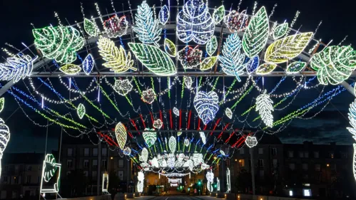 Lumières de Laval : des drones et de l'amour pour l'édition 2023 