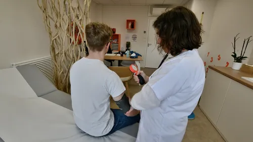 Bretagne. Les mesures de santé de Gabriel Attal enthousiasment peu...