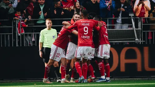 Football. Florent retrace l'histoire du Stade Brestois avec sa...