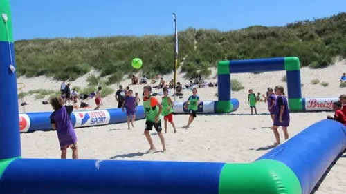 Le Tro Breizh Foot anime les plages bretonnes