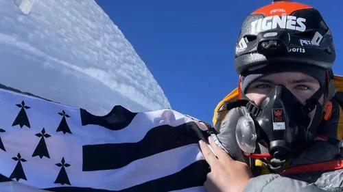 Challenge réussi : un jeune alpiniste breton à 8 500m d'altitude !