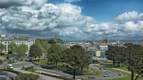 Disparition d'Hélèna à Brest. Un suspect entre la vie et la mort...