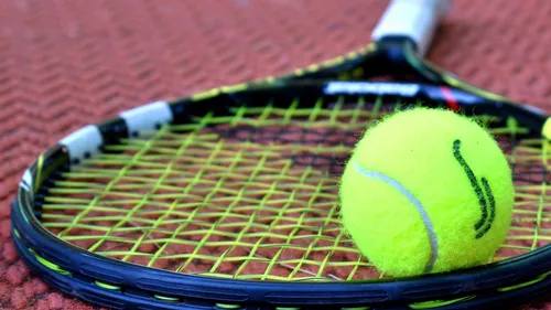 Open de Brest : la "pépite" Arthur Cazaux face au tombeur de...