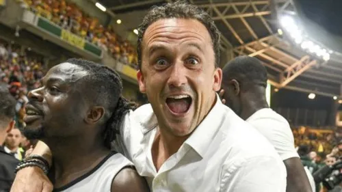 FC Nantes : Pierre Aristouy reste sur le banc des pros !