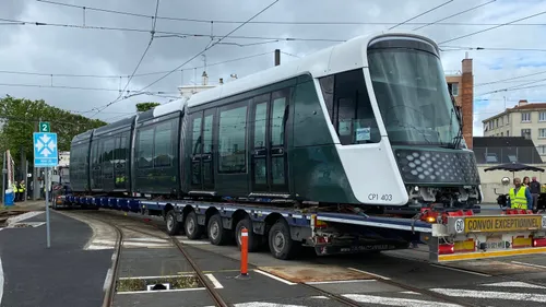 Nantes : La première rame du nouveau tram est arrivée !