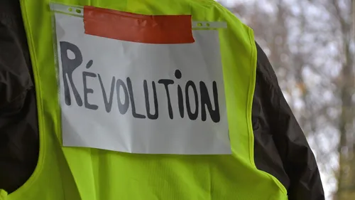 Les gilets jaunes de retour, ou pas