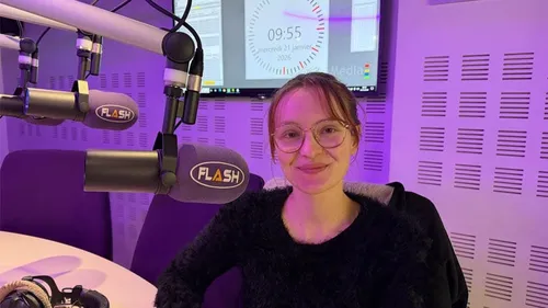 CHLO sort son premier album « À fleur de peau »