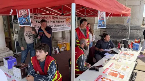 Un bureau d’embauche improvisé à la gare de Limoges