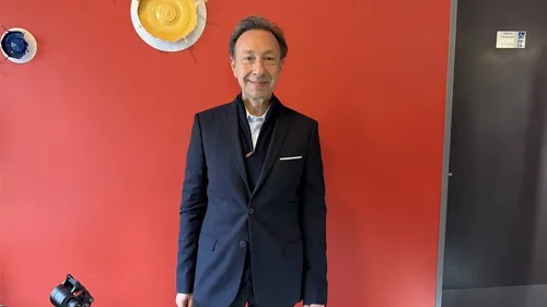 Émission spéciale avec Stéphane Bern sur la reconstruction de la...