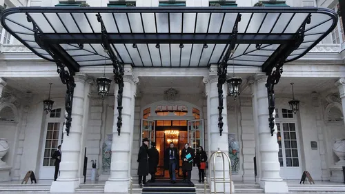 Shangri-La Paris : l’art de vivre entre héritage parisien et...