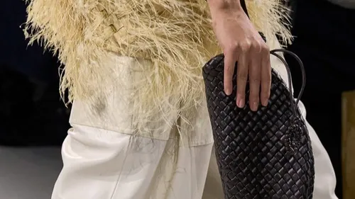 FG CHIC : Quand la matière devient mouvement    