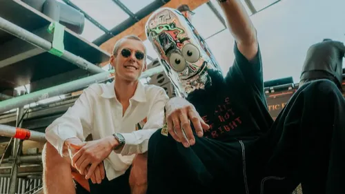 Avec Kick The Nation, Lost Frequencies démarre l'année en fanfare  