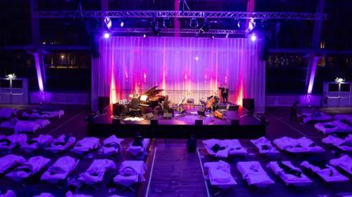 FG CHIC : Nuit Blanche à la Fondation, Quand l'Art Rencontre la...