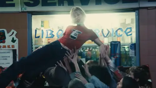 (La)Horde, le collectif qui se cache derrière le dernier clip...