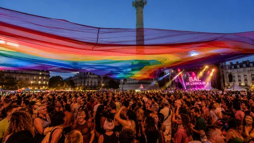 Le Bal de l’Amour revient Place de la Bastille !