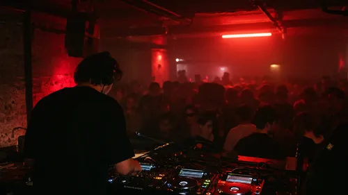 C’est quoi un DJ underground ?