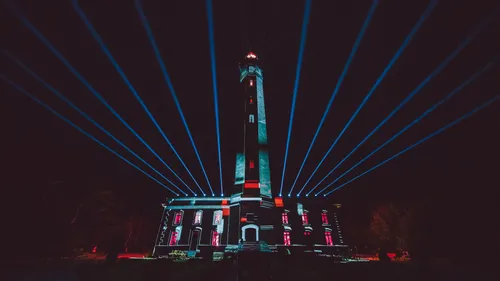 Michael Canitrot propose son "Monumental Tour"