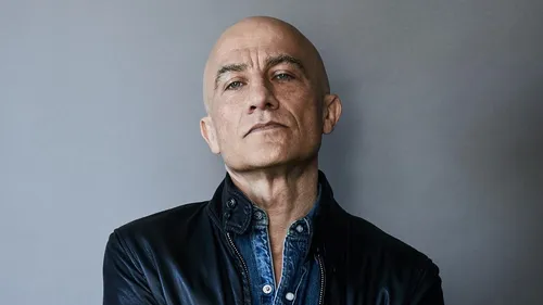 Hubert Boombass sera ce soir l'invité d'Antoine Baduel