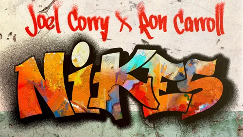Joel Corry et Ron Carroll font la paire pour Nikes