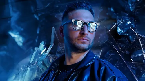 Matt Sassari  sera ce soir l'invité d’Antoine Baduel