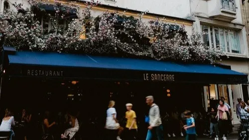 Quand on se fait ch**r pour trois pétales ...