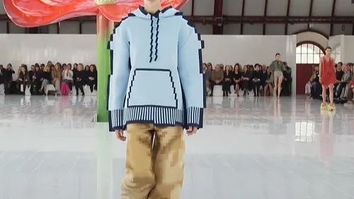 Les choses les plus WTF qu’on a vues pendant la Fashion Week