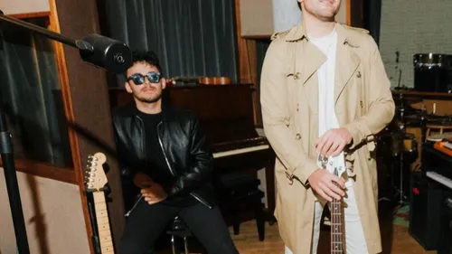 Amour Propre, le jeune duo français hyper prometteur 