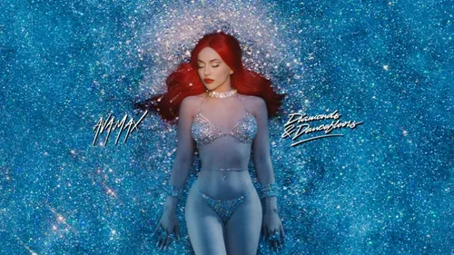 Laissez-vous tenter par 'Dancing’s Done', en avant-goût du nouvel...