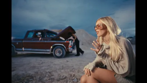 Say Something, le hit Dance qui réunit Sonny Fodera et Becky Hill