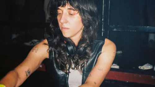 Chloé Caillet, la DJ française en pleine ascension 