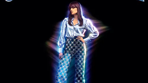 Clara Luciani revisite le tube I Feel Love de Donna Summer et...