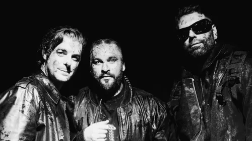 Release FG : ''Heaven Takes You Home'' de la Swedish House Mafia !