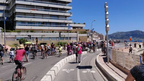 Les vélos prennent le contrôle de Marseille ! 