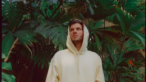 Fakear revient aux sources avec "Moonlight Moves"