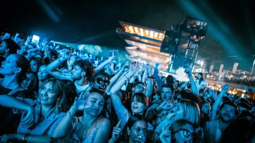 Trinix en live à ParisLongchamp pour la Garden Party