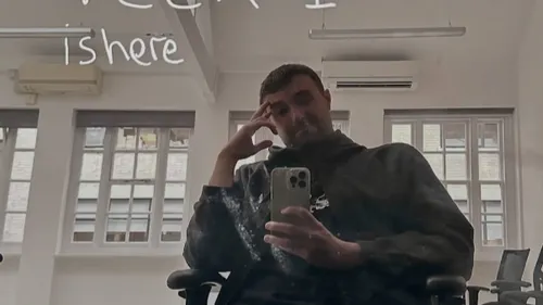 Fred Again lance sa nouvelle tournée avec le titre you're a star