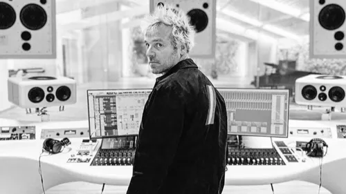 French 79 livre un titre introspectif avec The Adventurer