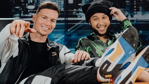 Joel Corry et Jax Jones dévoilent la vidéo de ‘Out out’