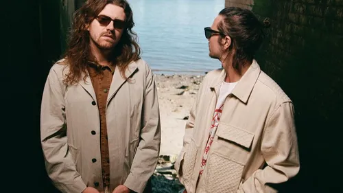 Cult Classics, le superbe nouvel album de Joy Anonymous