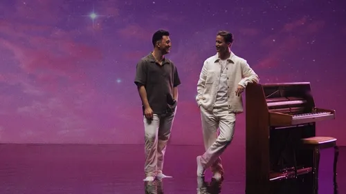 C’est bien le culte Lady de Modjo dans le tout nouveau Kygo 'For...